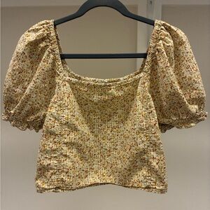 Madewell Hopewell Puff Sleeve Crop Top in Cottage Garden